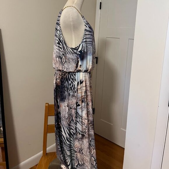 Venus chain strap Maxi Dress NWOT - Picture 10 of 13